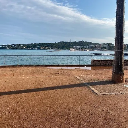 Beach-studio Antibes